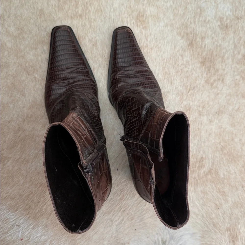 vintage Via Spiga brown crocodile/snake-embossed leather ankle boots - Picture 11 of 11